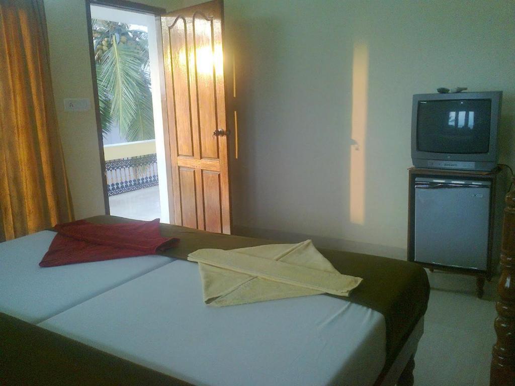 Beach Florra Inn Kovalam Room photo