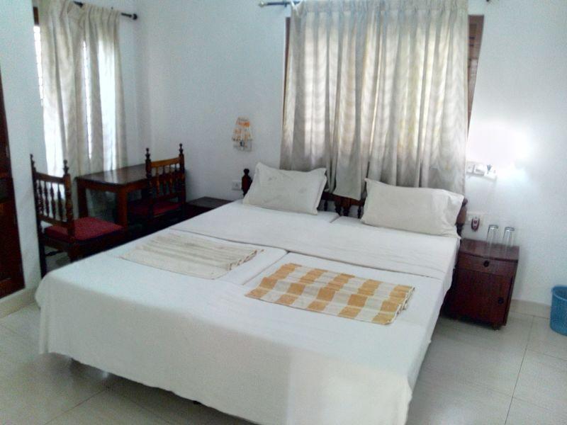 Beach Florra Inn Kovalam Room photo